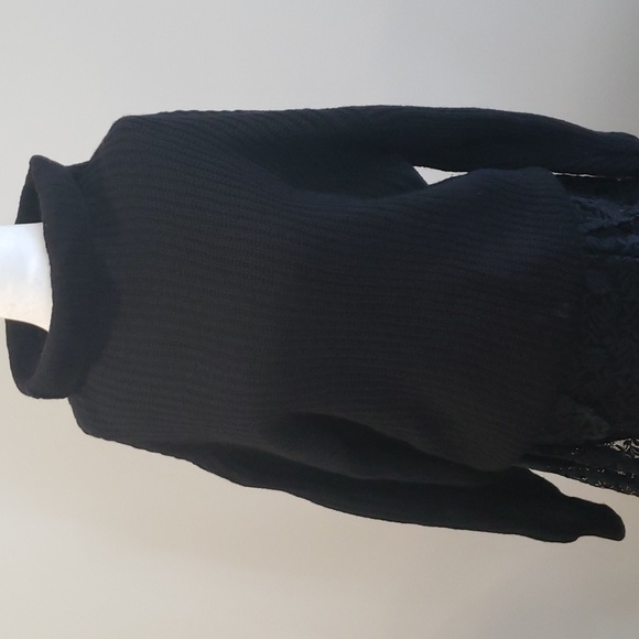 Aritzia WILFRED WAFFLE KNIT OVERSIZED CHUNKY MERINO WOOL SWEATER - Picture 4 of 7